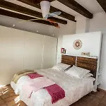Ana Maria - Townhouse Nyaraló