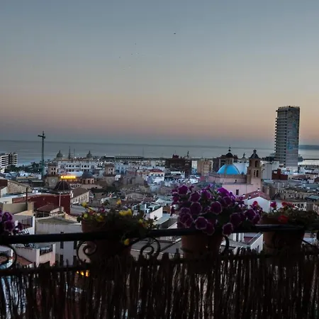 Ana Maria - Townhouse Semesterbostad *